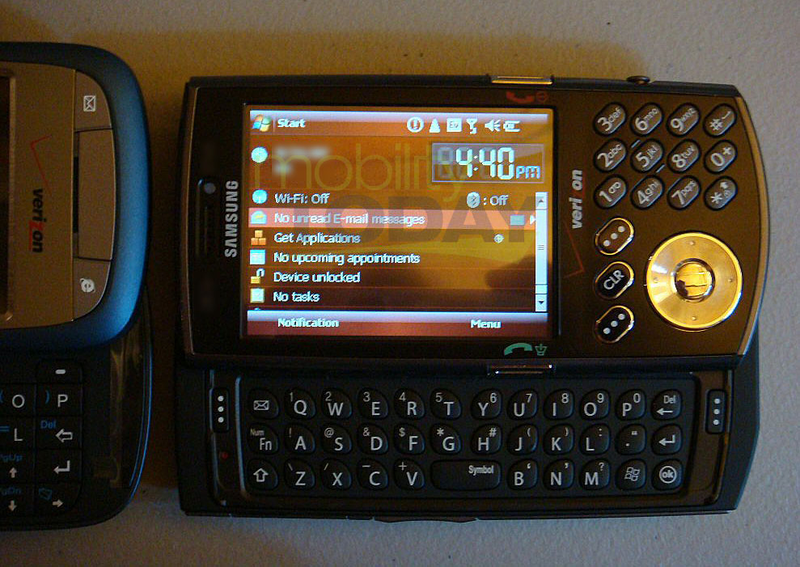 Illustration for article titled Spy Shots Emerge of AT&T 8925, Verizon i-760 and XV6800 Phones